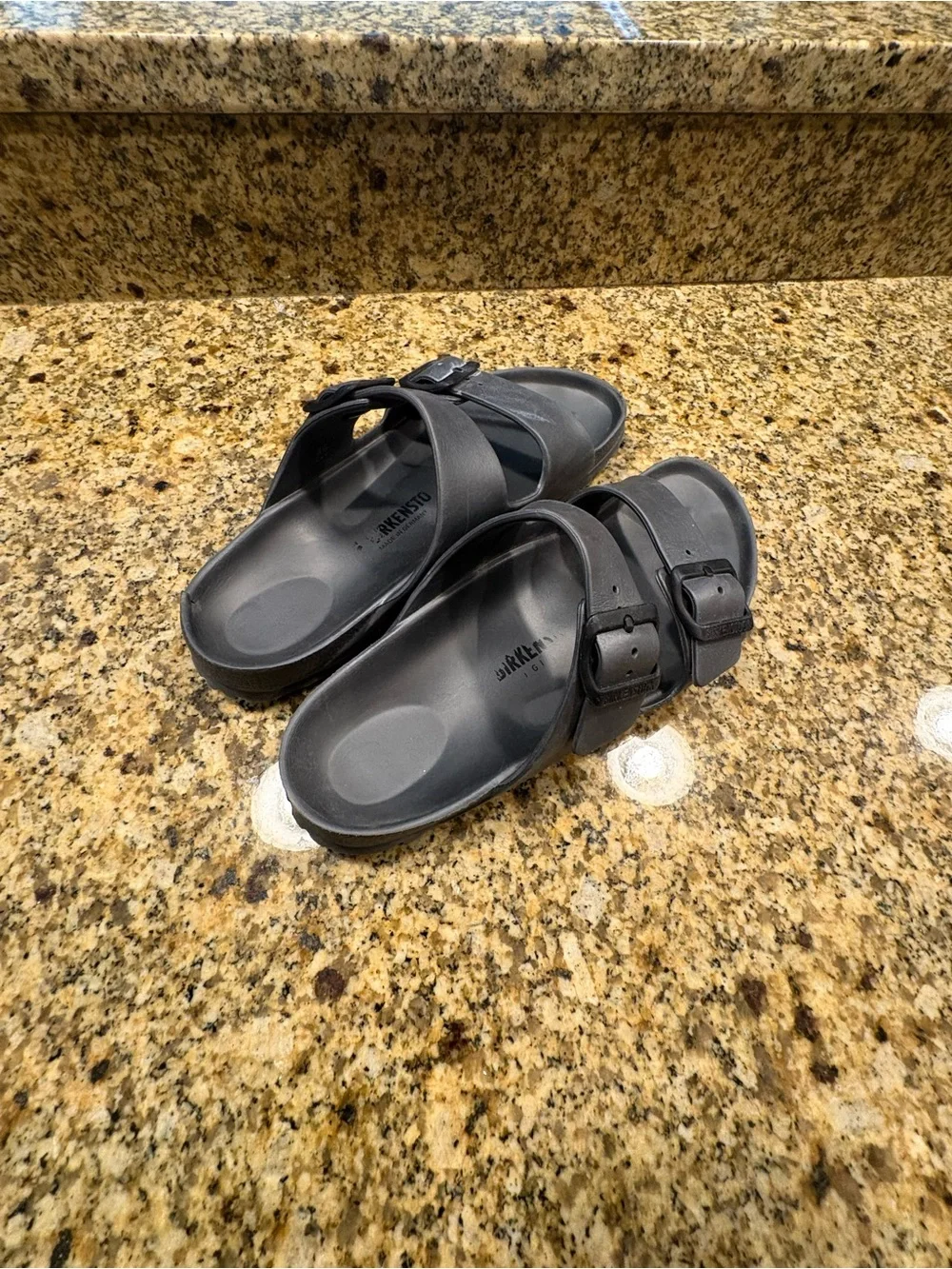 Birkenstock Arizona EVA Sandals GreyTwo Straps Size 38 Slip-On US 7-7.5